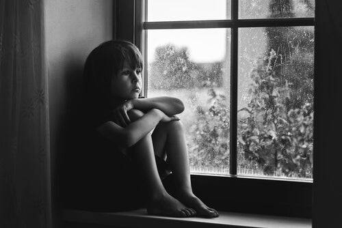 Negligência emocional, abandono afetivo na infância