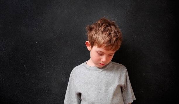 Bagaimana penyalahgunaan pasangan mempengaruhi anak -anak?
