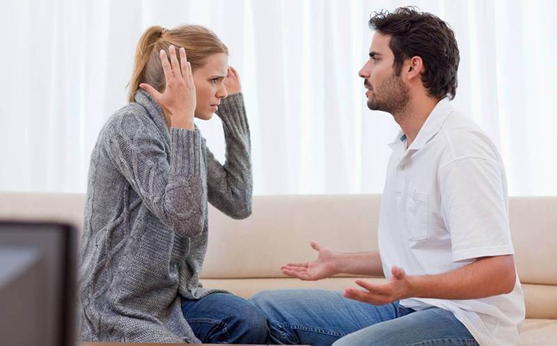 7 contoh komunikasi agresif dalam pasangan